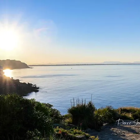 Apartment With One Bedroom In Portvendres With Wonderful Sea View And Furnished Balcony 50 M From The Beach *