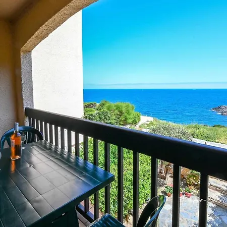 Apartment With One Bedroom In Portvendres With Wonderful Sea View And Furnished Balcony 50 M From The Beach Lägenhet